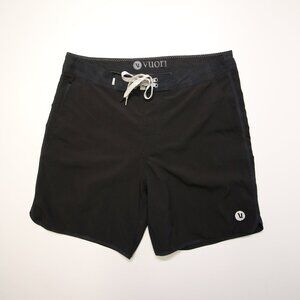 Vuori Cruise Board Shorts Black V314 Men's Size 32 Swim Trunks 7" Inseam